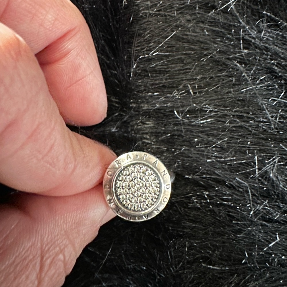 Pandora ring